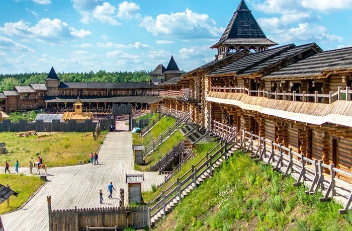 Парк Київська Русь